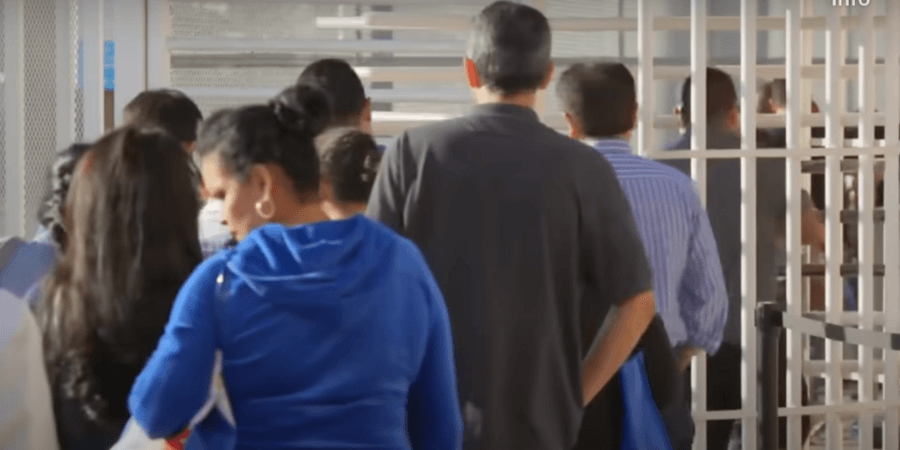 Fact Check: Tarrio claims the app will incentivize citizens to assist ICE with deportations.