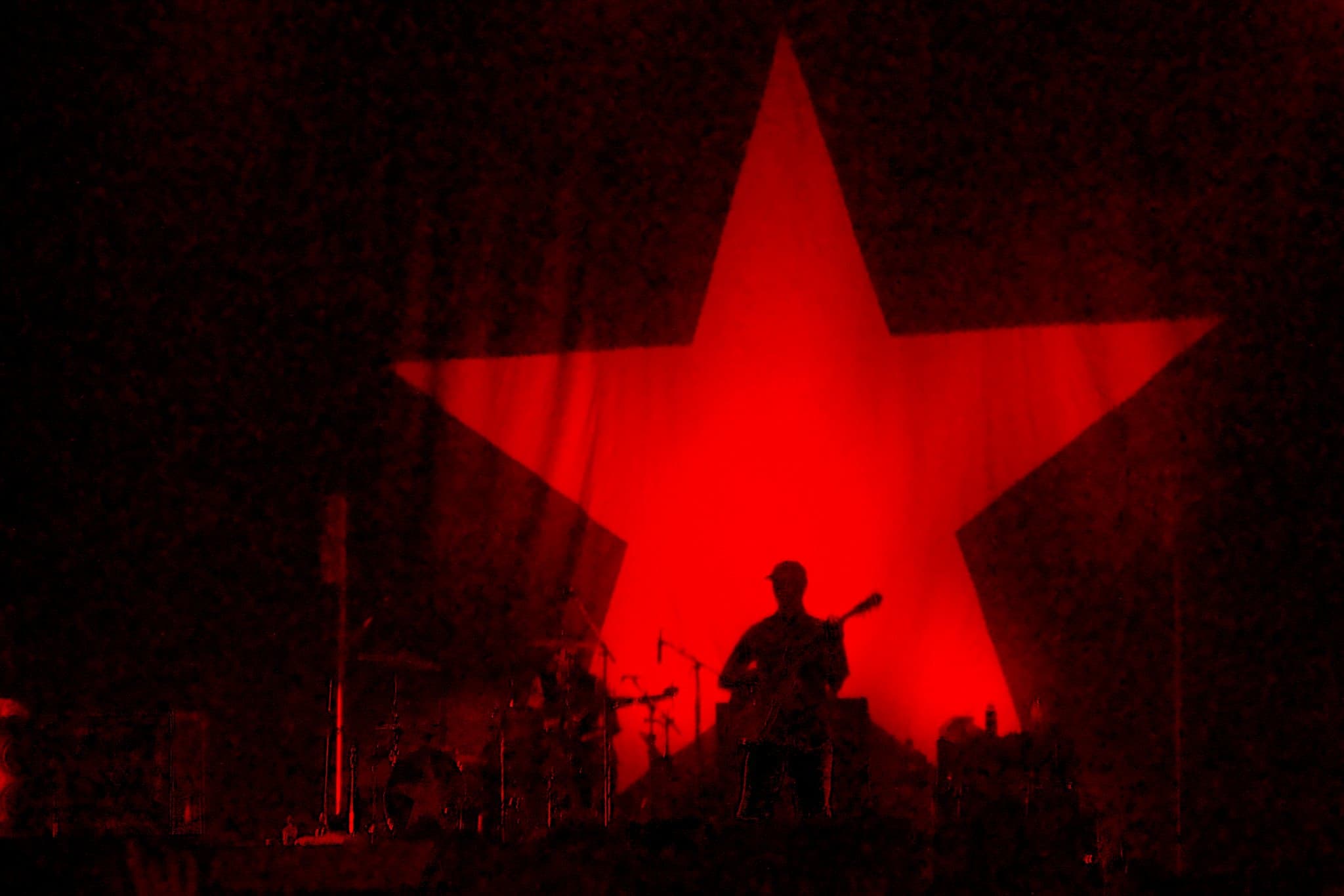 Fact Check: The Shining Path was endorsed in the music video for the RATM song “Bombtrack”