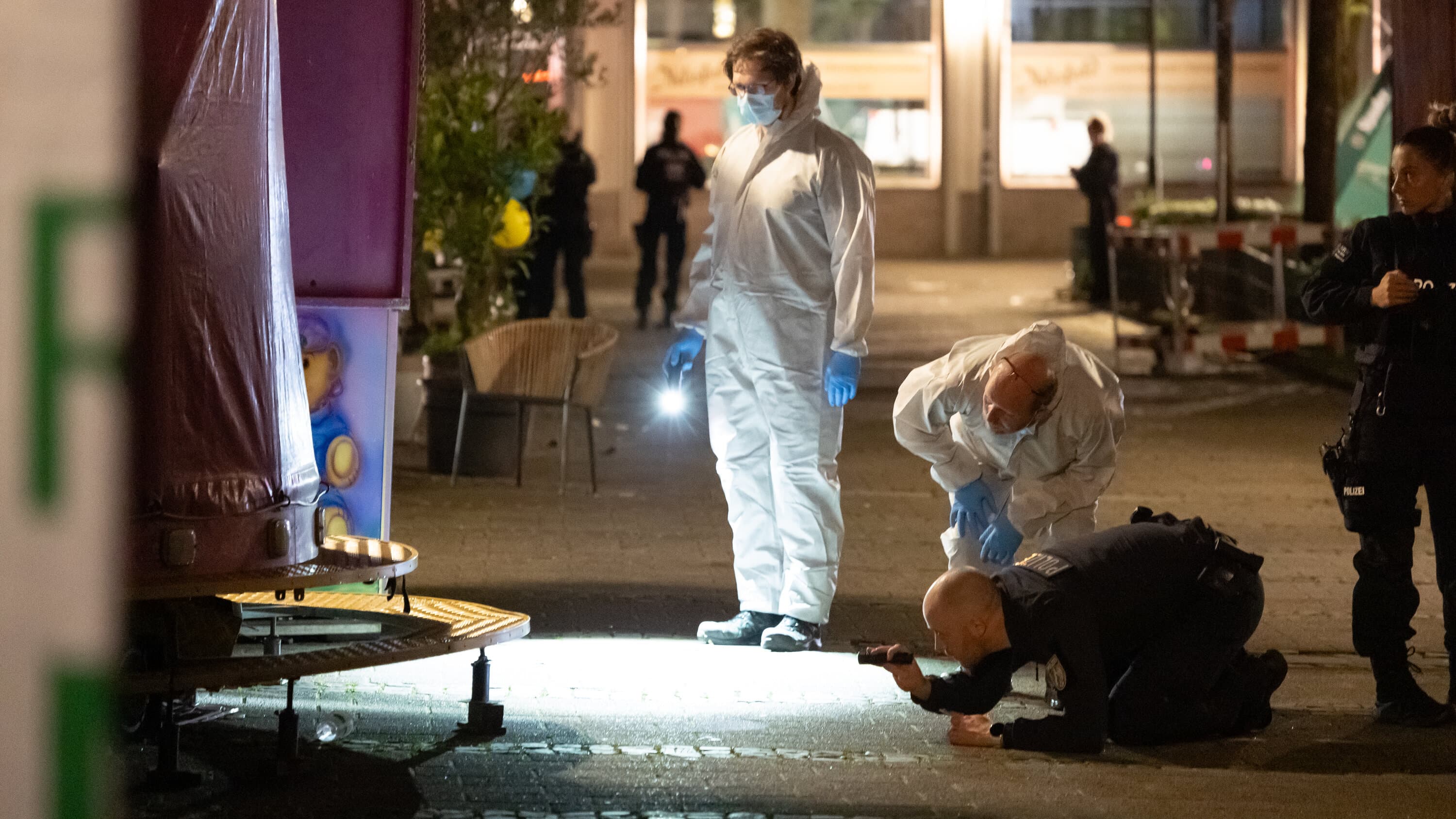 Fact Check: 14 festival participants seriously injured, including a 17-year-old with stab wounds.
