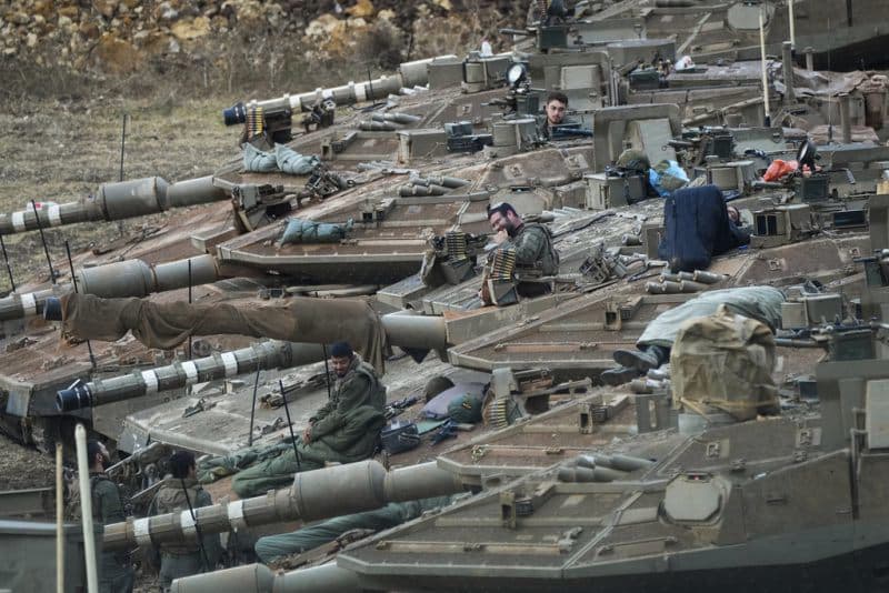Fact Check: U.S. military intervention in Iran risks wider regional conflict.
