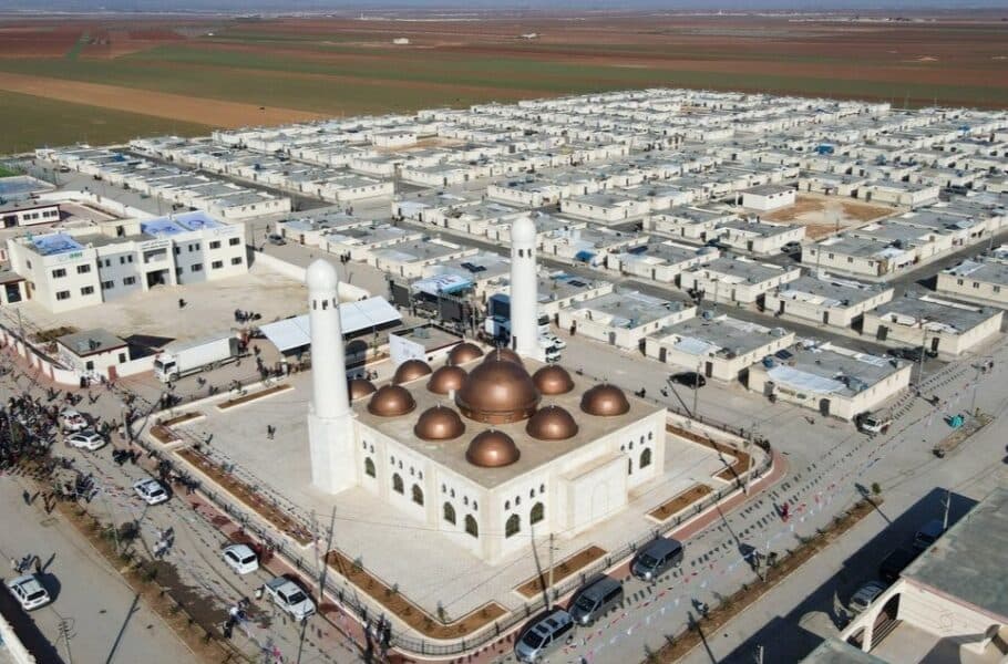 Fact Check: US government also advised citizens in Qatar to shelter in place.