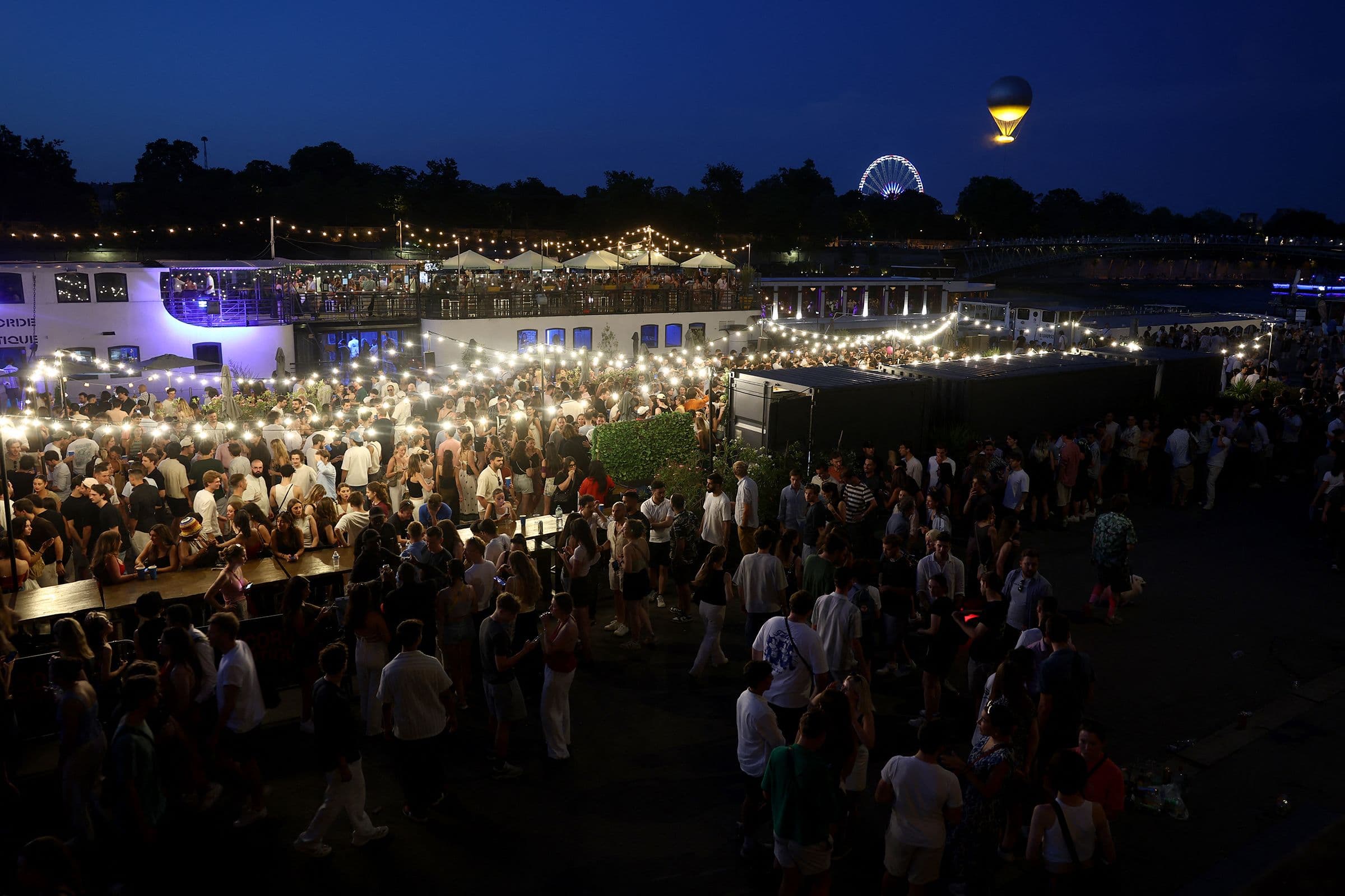 Fact Check: 12 suspects arrested for targeting victims with syringes at music festival.