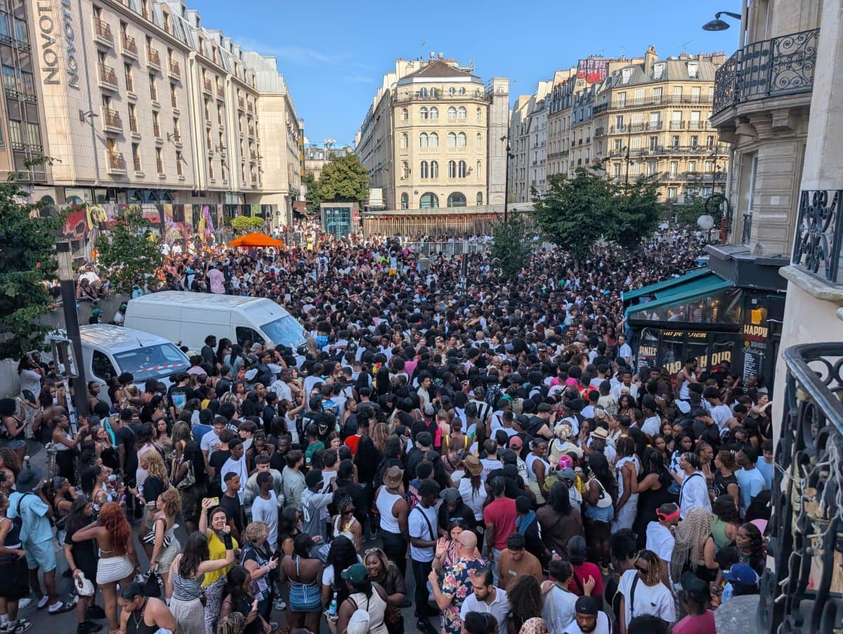 Fact Check: Over 370 people detained during the festival for various charges.