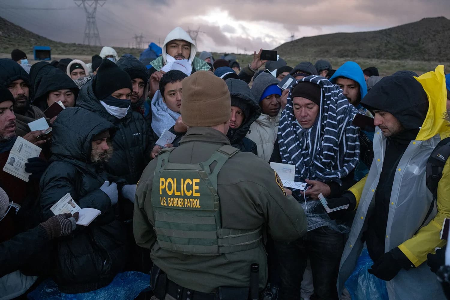 Fact Check: Military families lose deportation protections as ICE tightens enforcement rules!