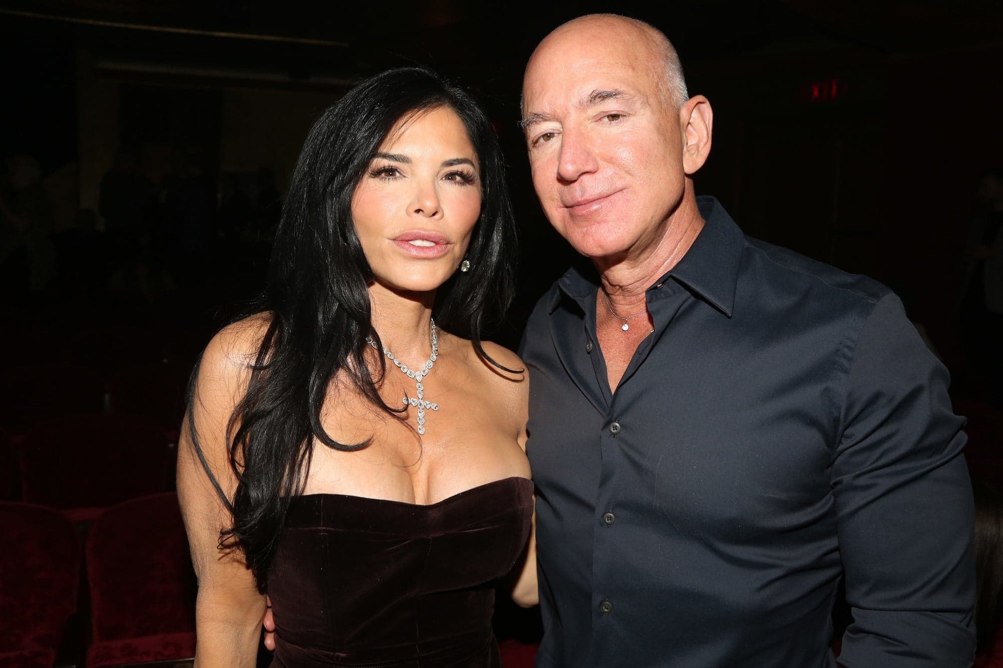 Fact Check: Greenpeace protests Bezos wedding, demanding billionaires pay more taxes.