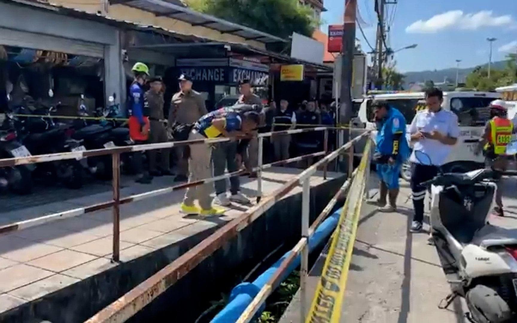 Fact Check: Brazilian tourist found dead after falling 600 meters at Indonesian volcano.
