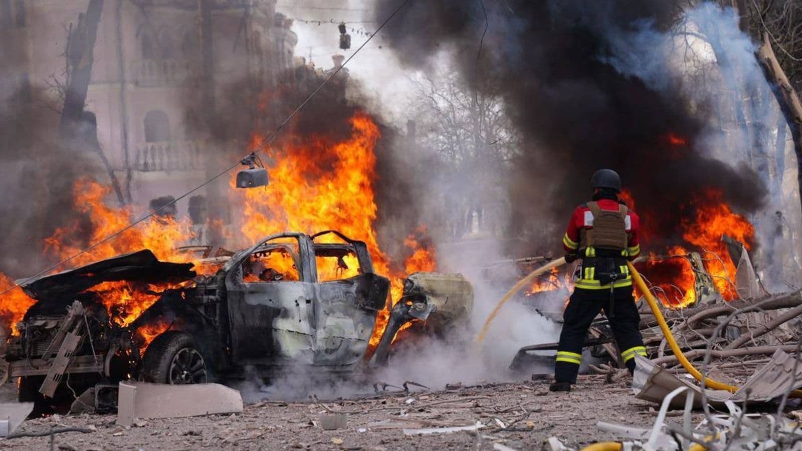 Fact Check: Russia's Grad rocket attacks in Sumy could be classified as war crimes.