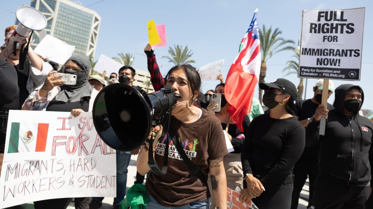 Fact Check: Santa Ana community traumatized by ongoing ICE raids targeting hardworking immigrants.