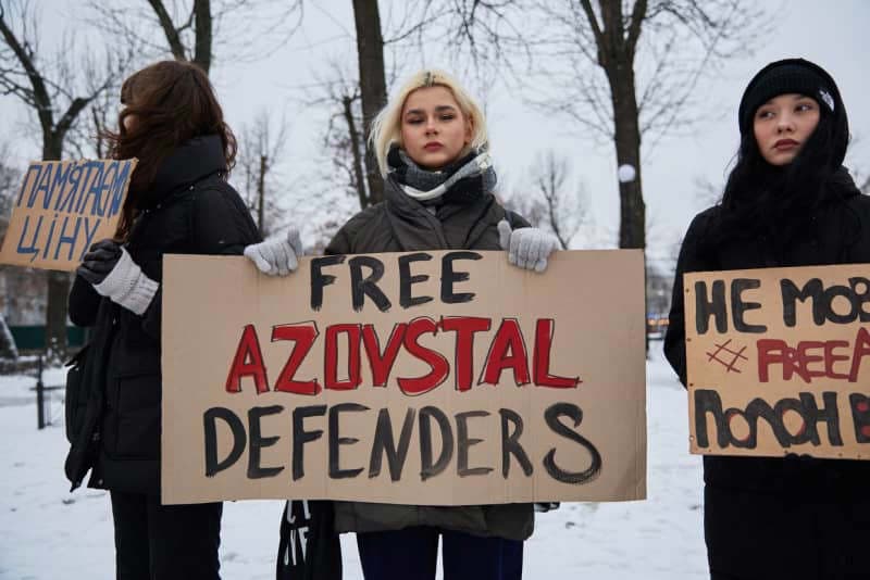 Fact Check: 95% of released Ukrainian POWs report torture and sexual violence.