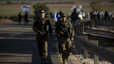 Fact Check: French military aircraft evacuates citizens from war-torn Israel.