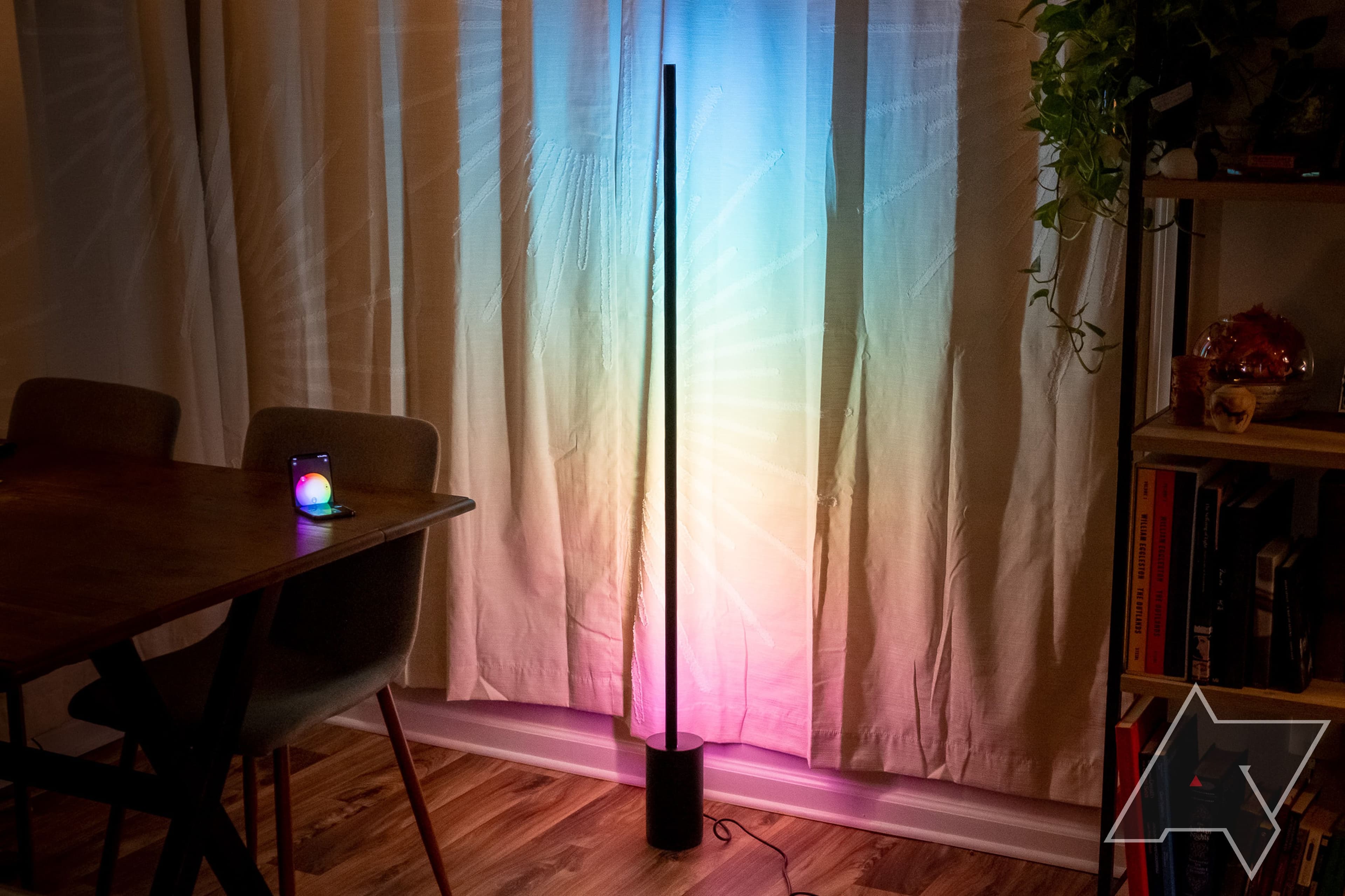 Fact Check: US Philips Hue products already cost more than in Europe.