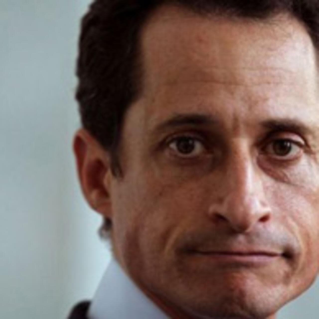 Fact Check: Weiner resigned from Congress after sending a lewd picture on Twitter.