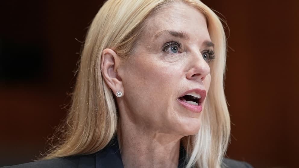 Fact Check: Trump administration sues all 15 Maryland judges over deportation order.