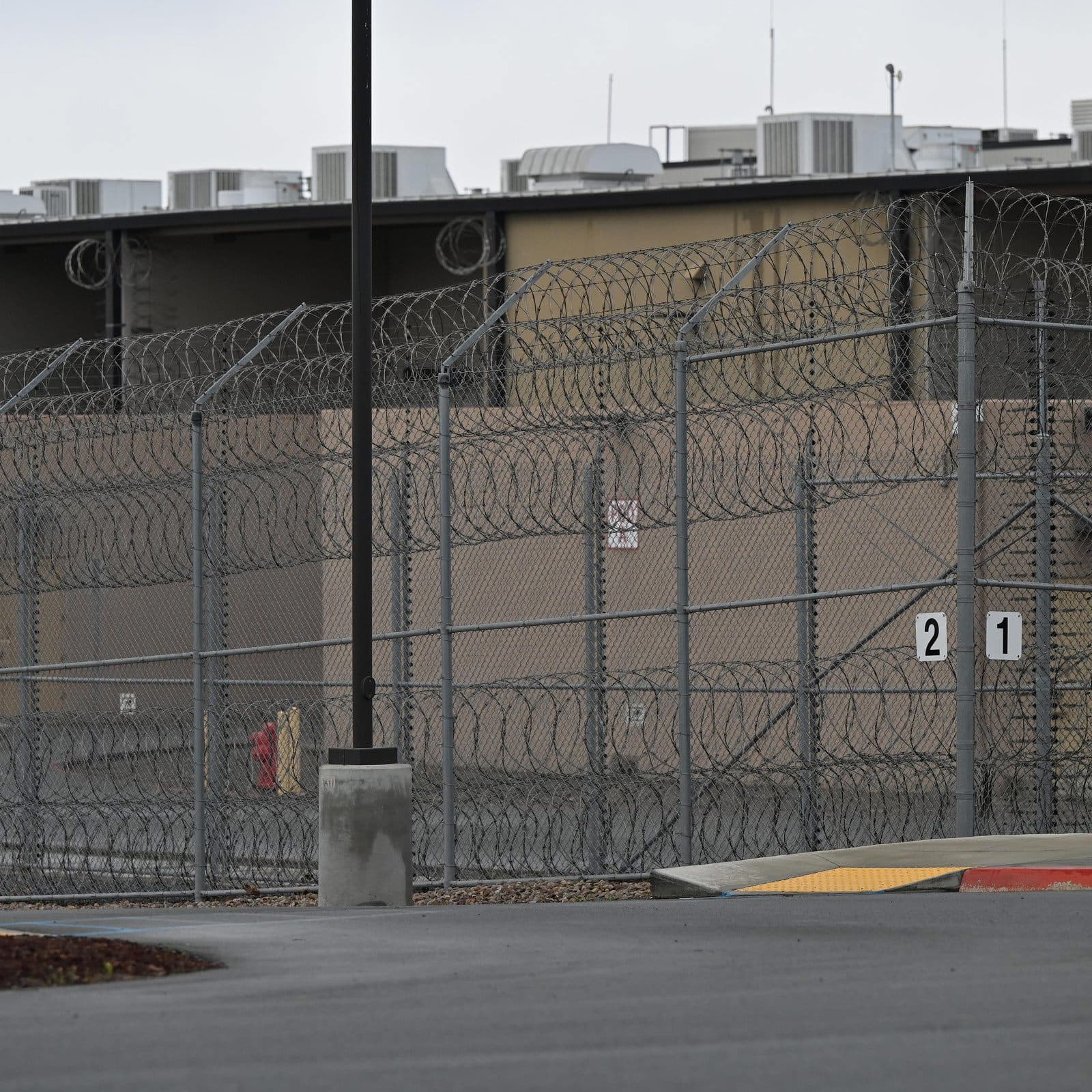 Fact Check: ICE's detention centers are 140 detainees over capacity nationwide.