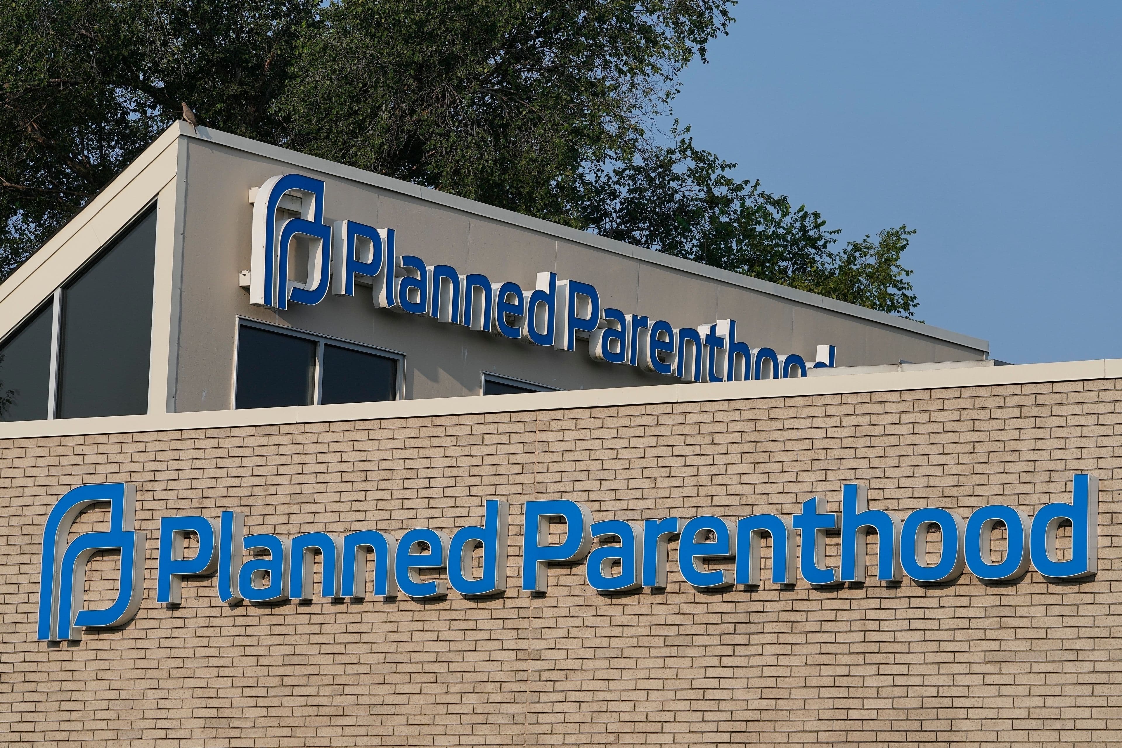 Fact Check: Cutting Medicaid funding could force closure of 200 Planned Parenthood centers.