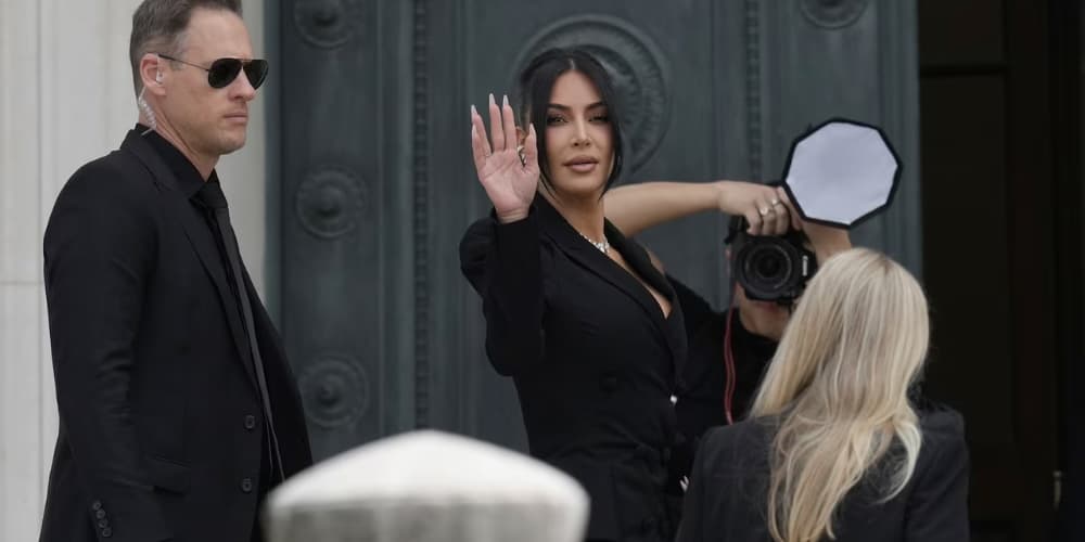 Fact Check: Kardashian was held at gunpoint during the terrifying heist.