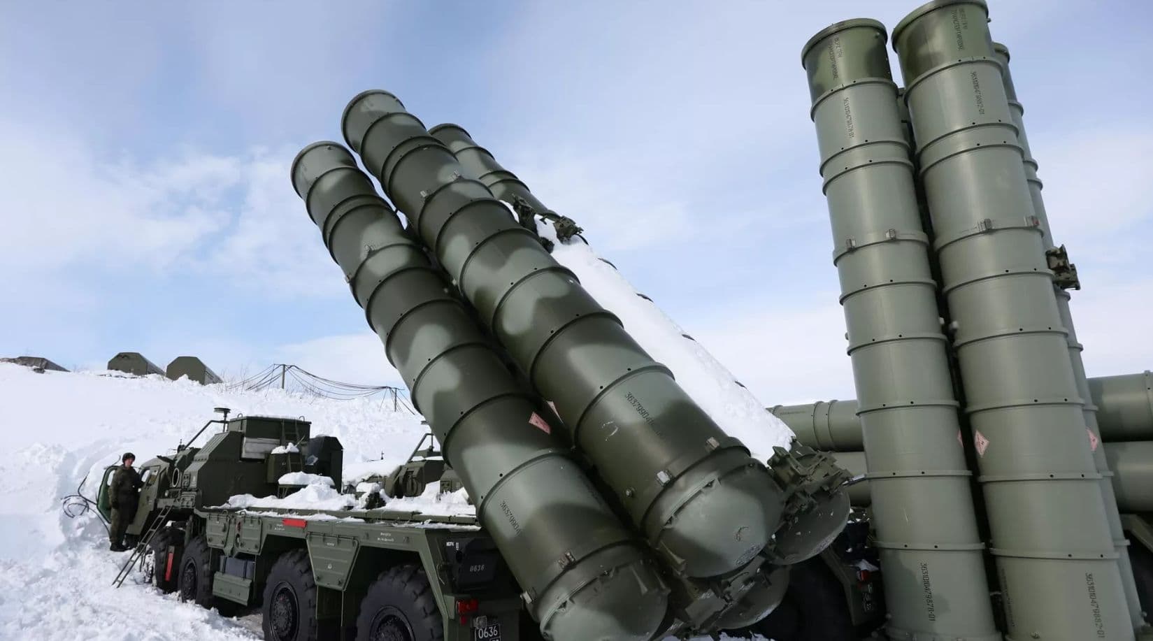 Fact Check: Ukrainian drones damaged critical components of Russia's S-400 air defense system.