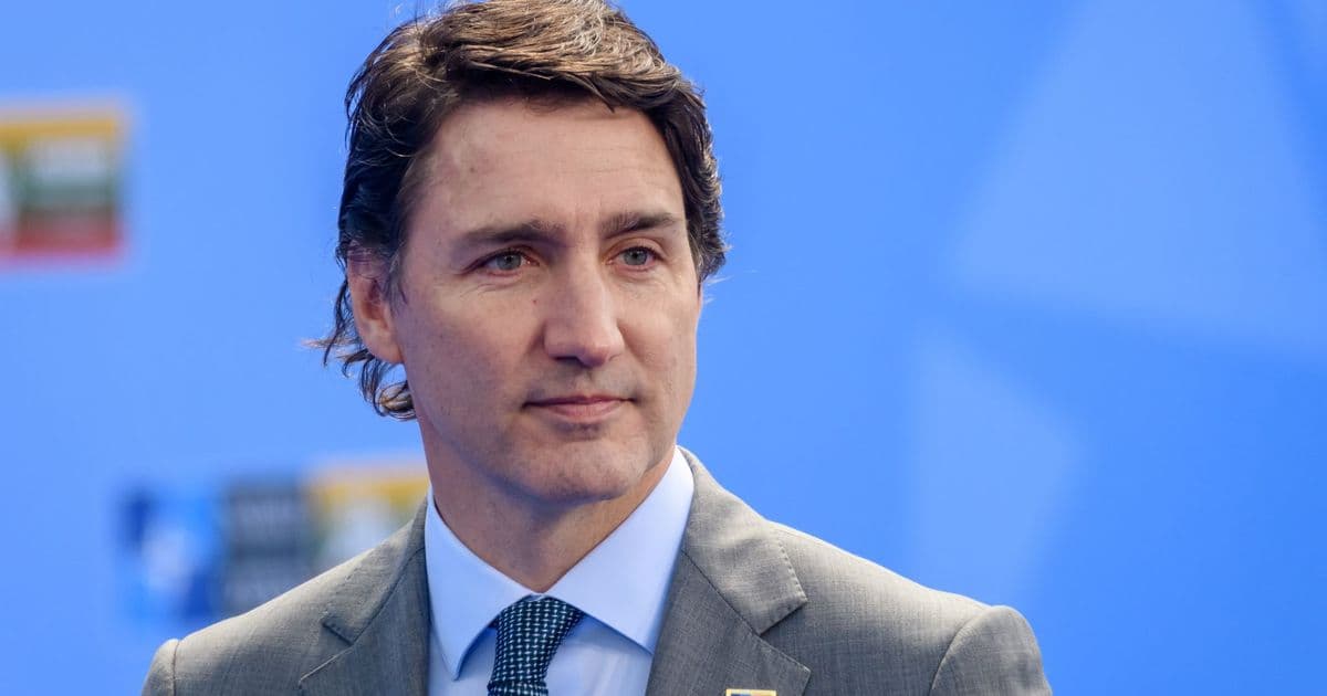 Fact Check: Justin Truedeau resigned because of rising unpopularity 