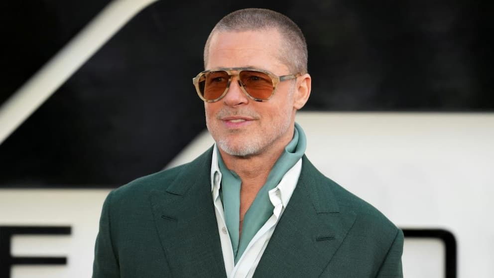 Fact Check: Brad Pitt's Los Angeles home ransacked by three burglars.