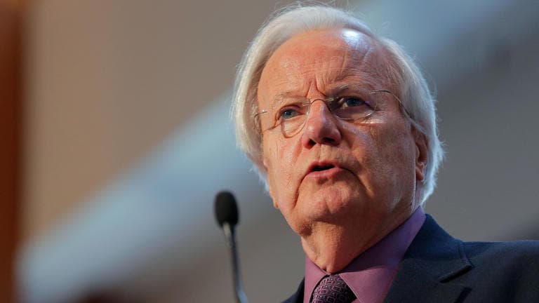 Fact Check: Bill Moyers, acclaimed journalist, dies at 91 after long illness.