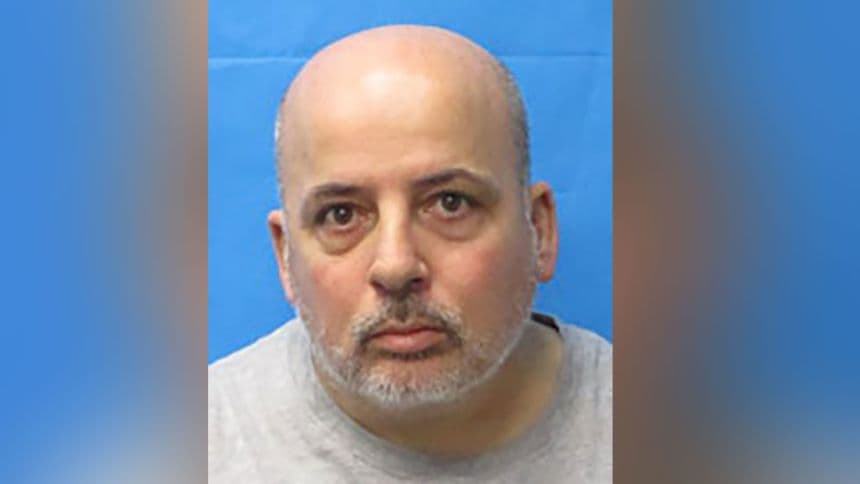 Fact Check: Noviello was arrested by ICE for violating U.S. drug laws in 2025