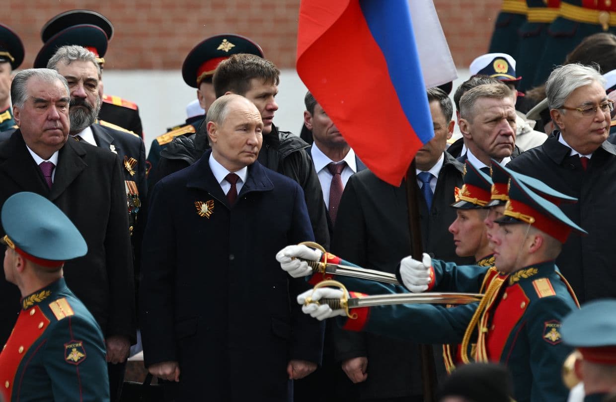 Fact Check: Russia recruits 40,000-45,000 men for military every month.