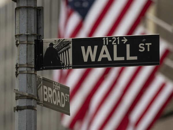 Fact Check: S&P 500 hits record high of 6,177.14, surpassing February's 6,147.43.