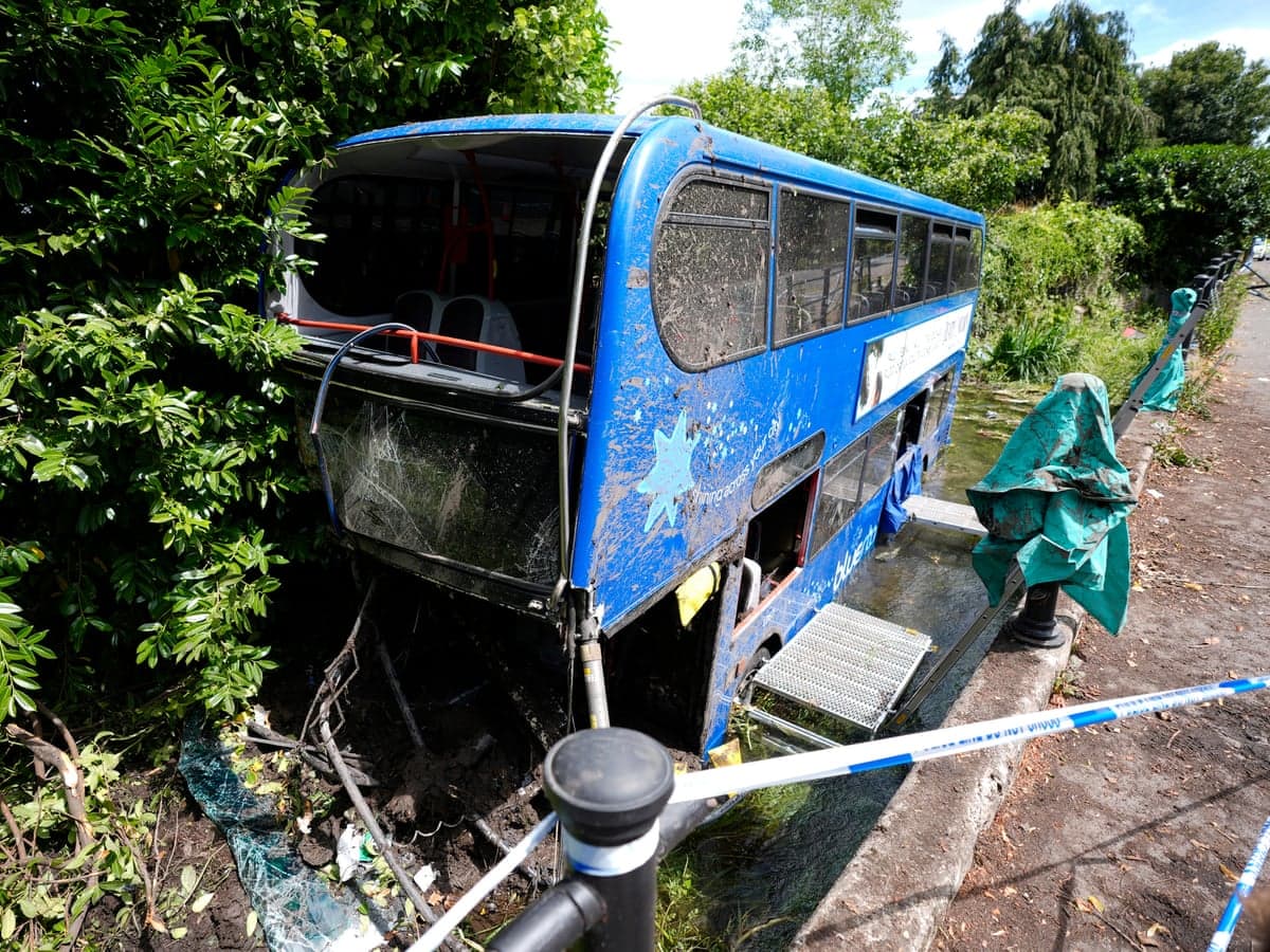 Fact Check: Over a dozen students injured as bus crashes into river!