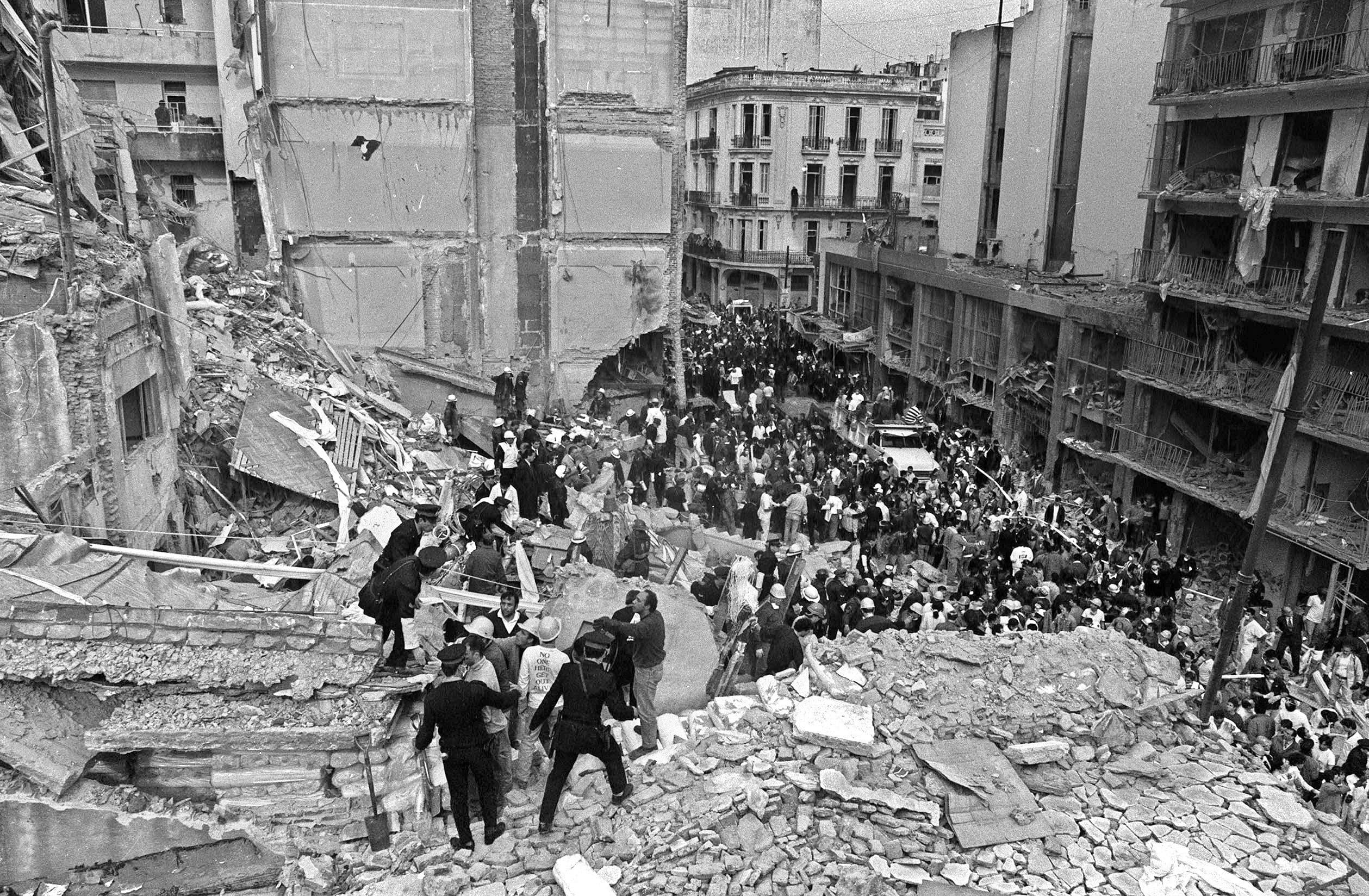 Fact Check: 10 Iranian and Lebanese nationals to be tried in absentia for AMIA bombing.