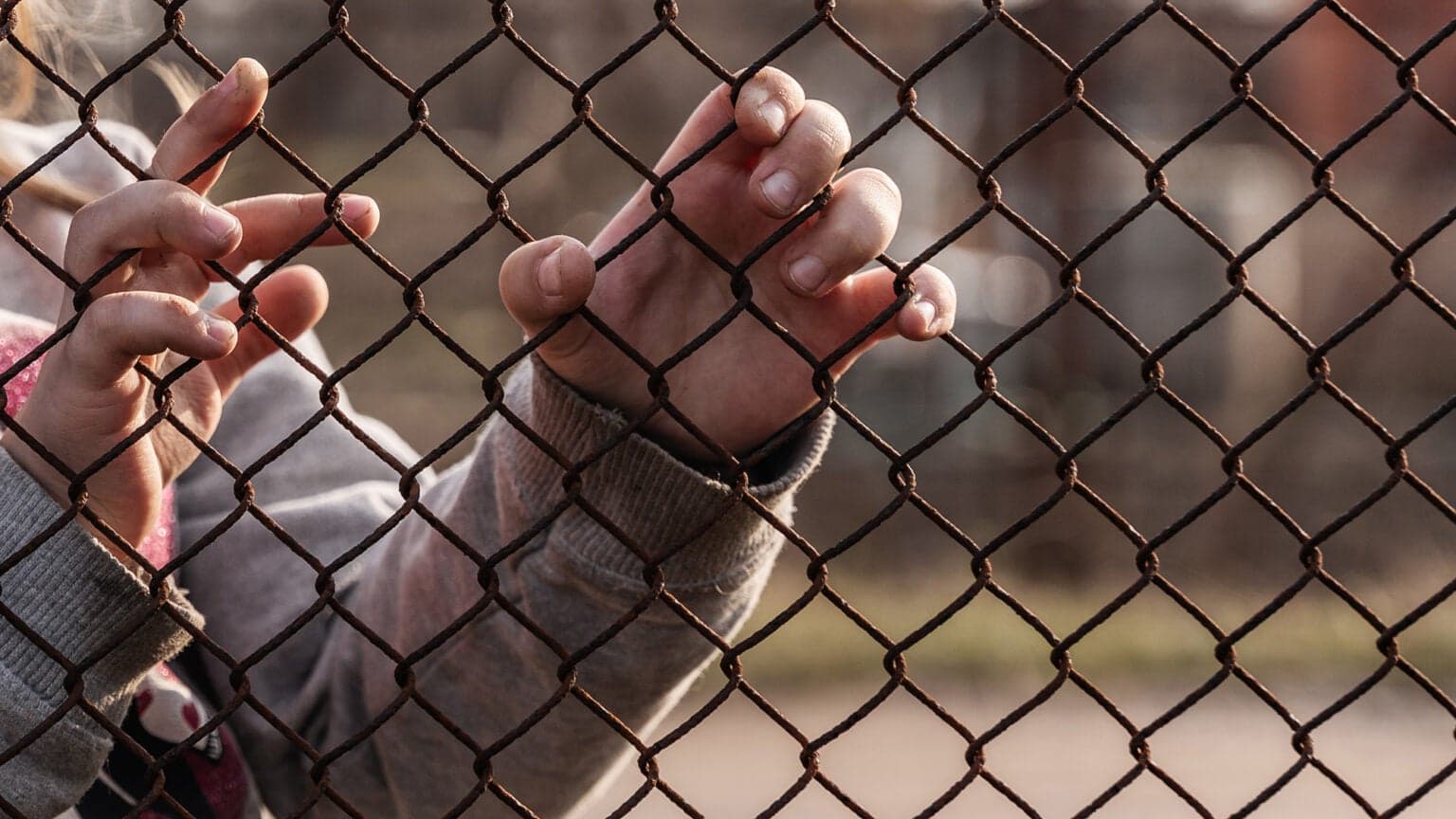 Fact Check: Prolonged detention of migrant children increases risk of PTSD.