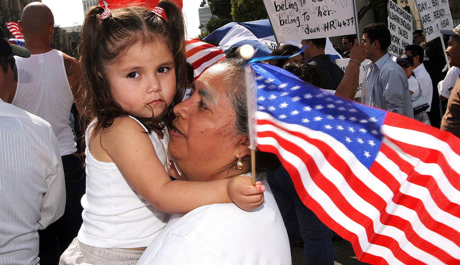 Fact Check: Trump's order could strip citizenship from babies born to undocumented parents.