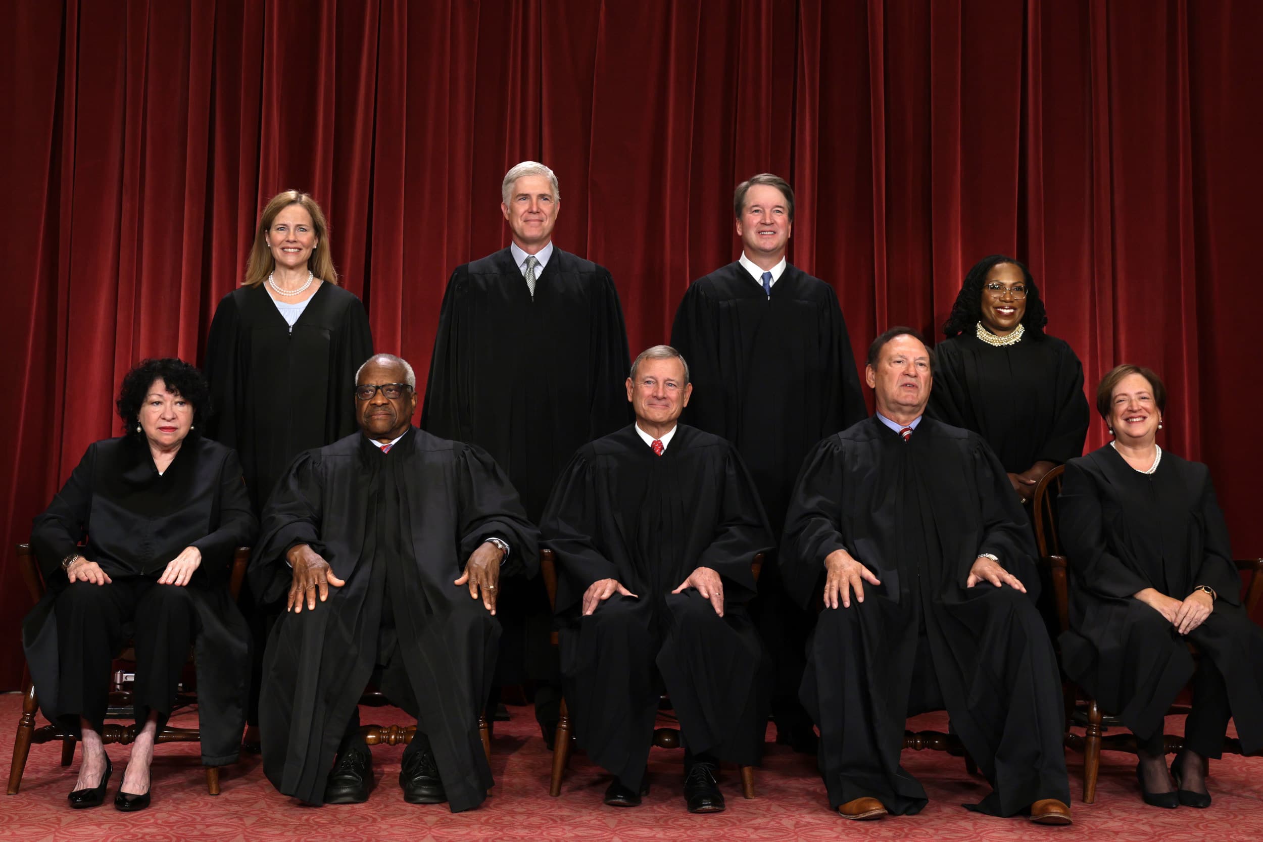 Fact Check: Supreme Court ruling threatens birthright citizenship rights.