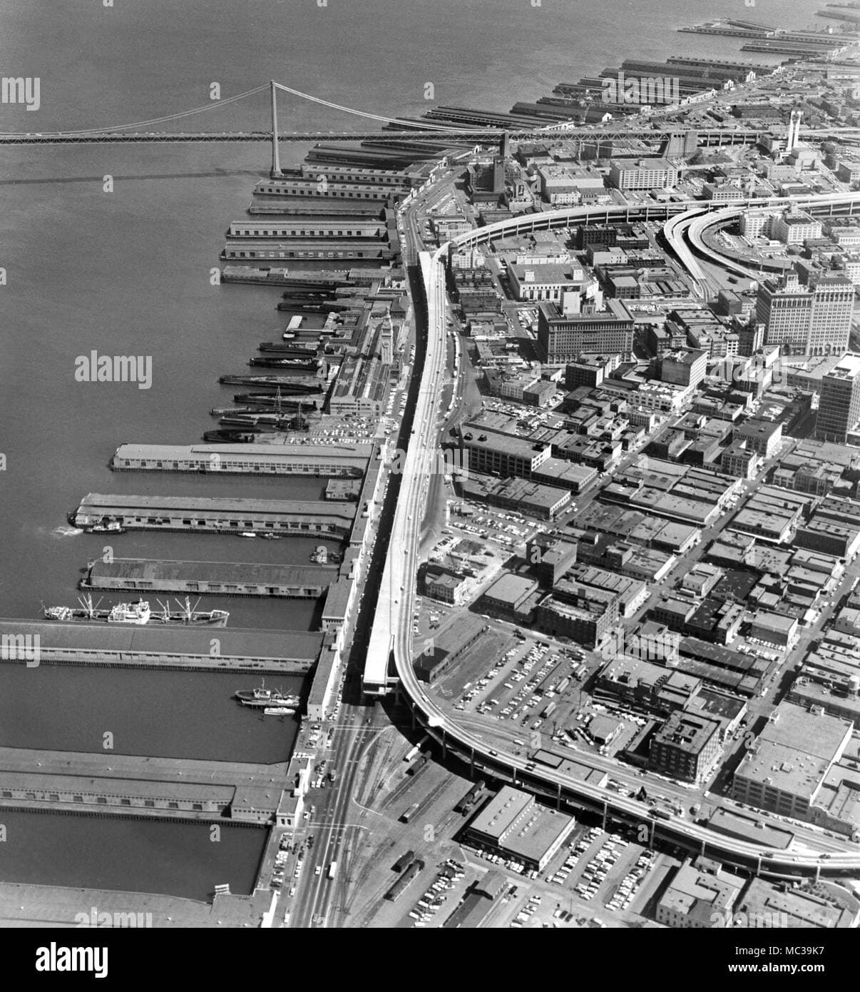 Fact Check: Port of Oakland claims most Americans don't know where Oakland is located.