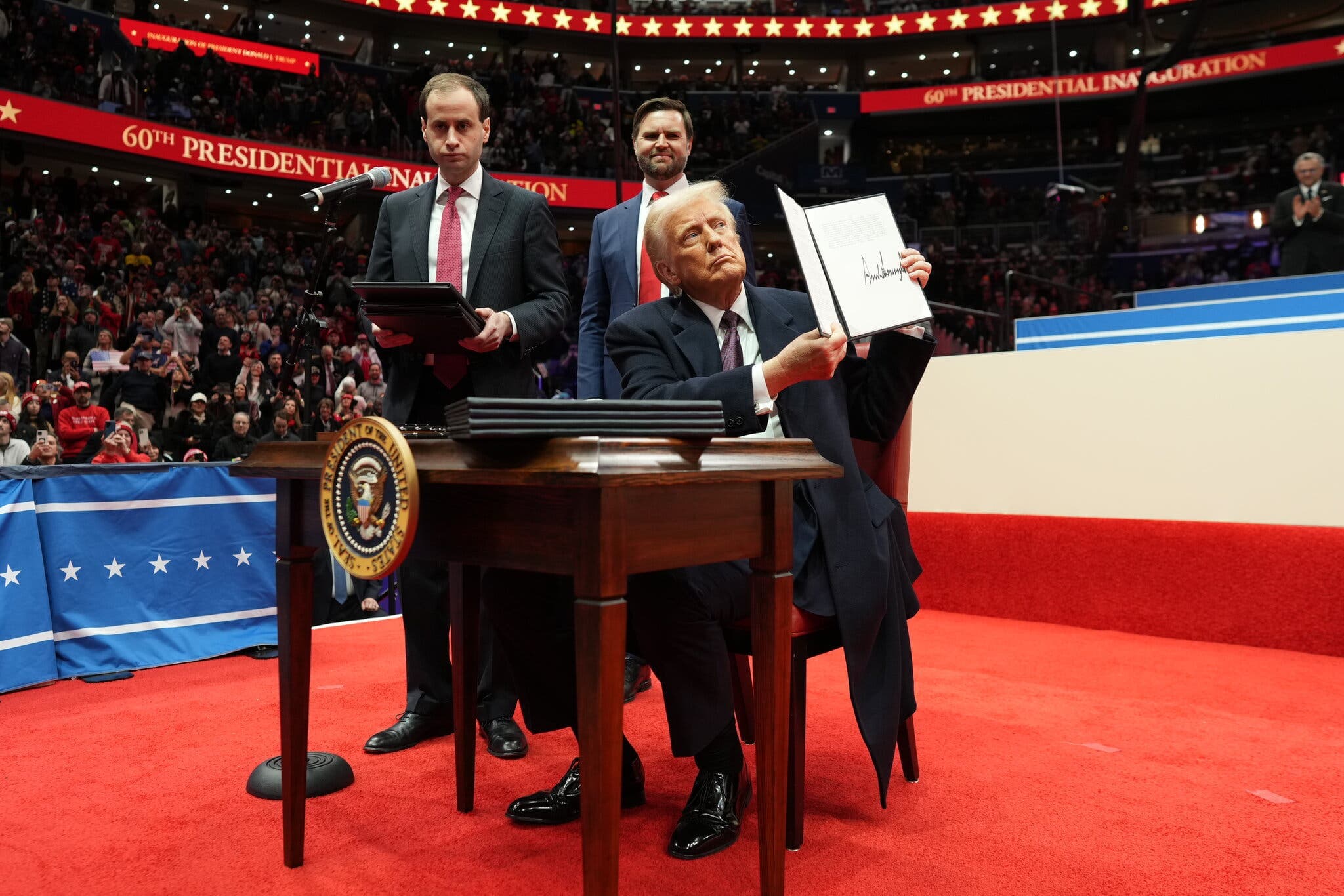 Fact Check: 21 states back Trump's plan to redefine birthright citizenship.