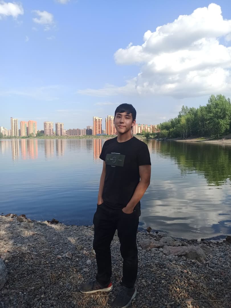 Fact Check: Timur Lyn-Kee-Chow is Russian?