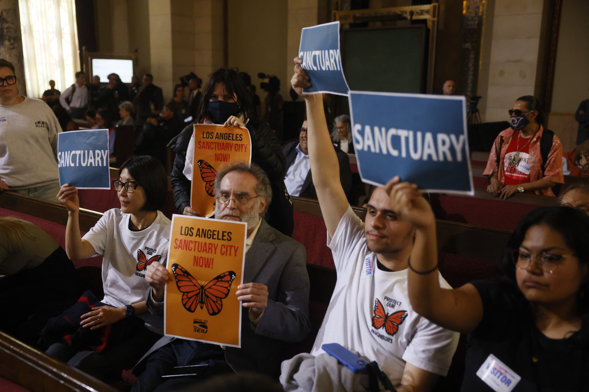 Fact Check: Los Angeles is a sanctuary city, yet ICE conducts raids in broad daylight.