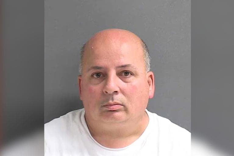 Fact Check: Noviello was detained for drug trafficking but had a legal visa status since 1988.