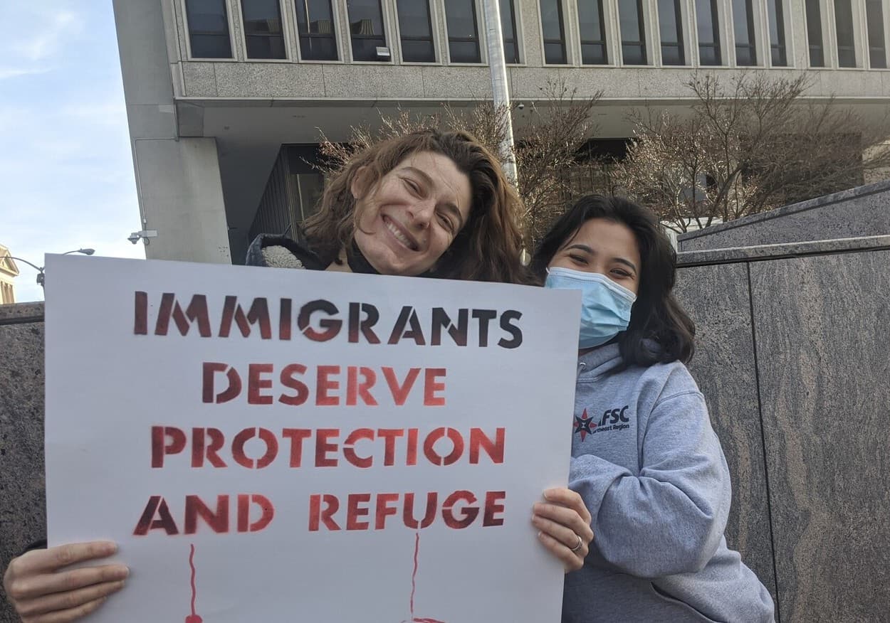 Fact Check: 37 Democratic lawmakers support the No Secret Police Act to protect immigrant rights.
