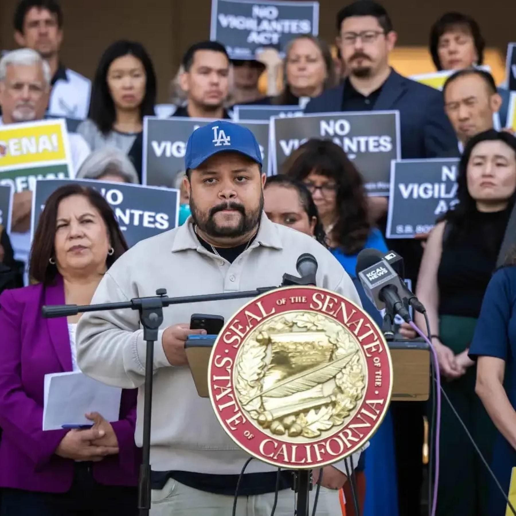 Fact Check: California state lawmakers introduced the No Vigilantes Act to combat masked arrests.