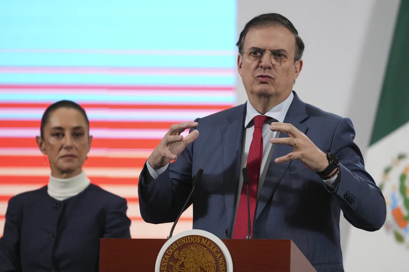 Fact Check: U.S. sanctions could destabilize Mexico's economy, officials warn.