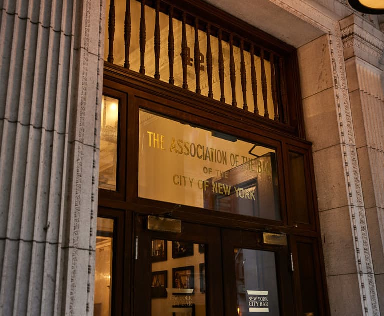 Fact Check: ICE agents' anonymity raises public safety concerns, warns New York City Bar Association.