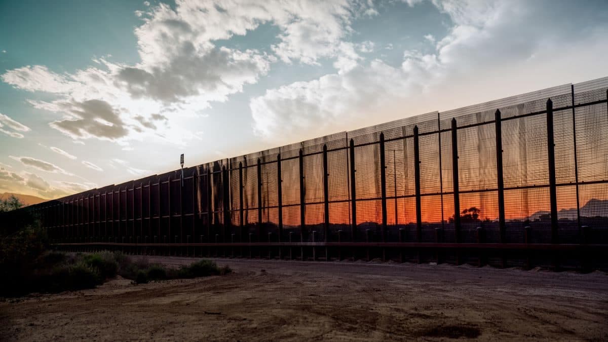 Fact Check: Military personnel at the border now exceed 10,000, a historic high.