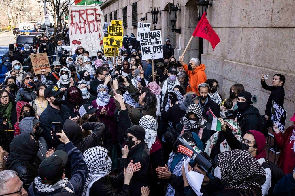 Fact Check: 61 out of 80 arrested protesters at Columbia were women.