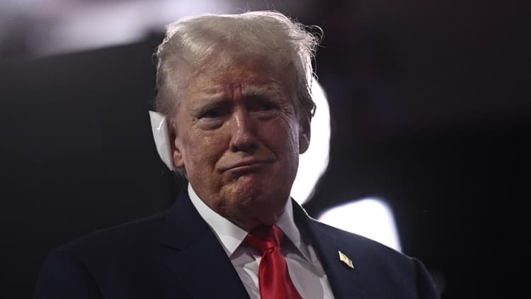 Fact Check: Trump Mobile's T1 smartphone specs mysteriously change before launch!