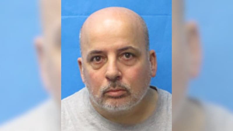 Fact Check: Johnny Noviello was detained for drug trafficking before his death.
