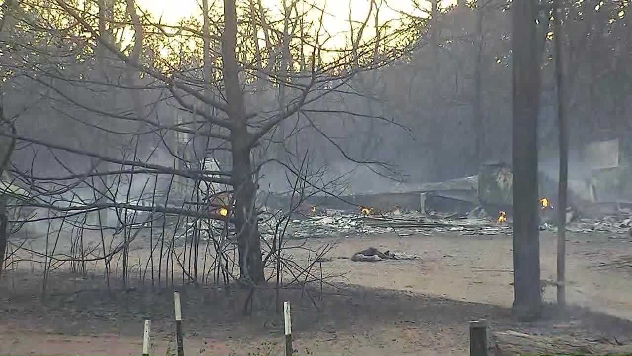 Fact Check: Oklahoma wildfires destroyed hundreds of homes and killed several people.