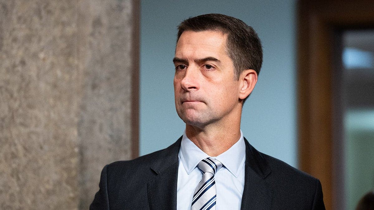 Fact Check: Sen. Cotton's bill slashes ODNI staff from 1,600 to just 650!