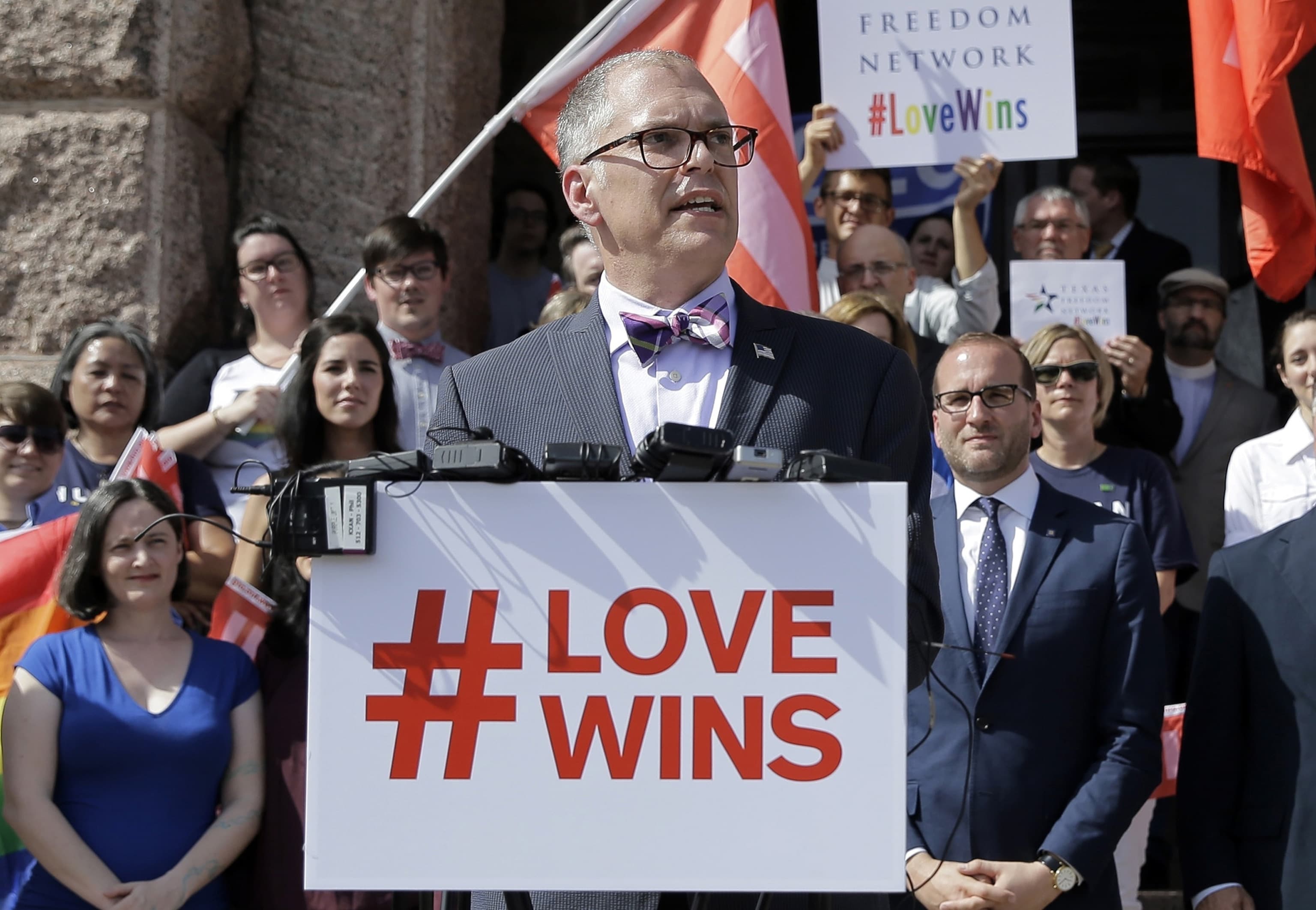 Fact Check: Obergefell v Hodges granted constitutional marriage rights to gay couples.