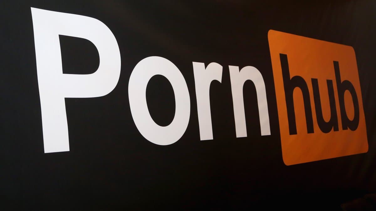 Fact Check: Pornhub suspends services in Texas over new age verification law.