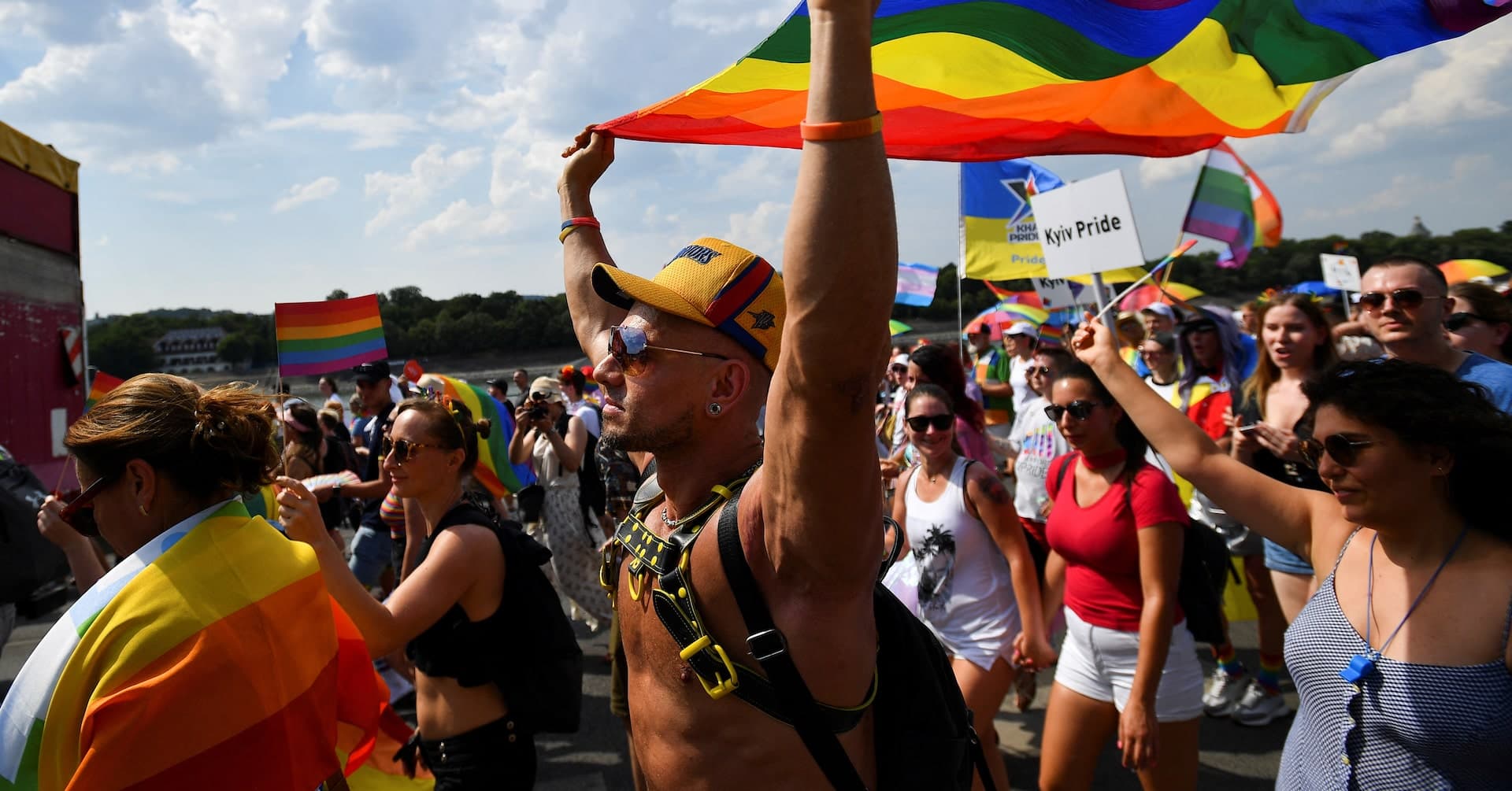 Fact Check: Hungary's government threatens one year prison for organizing Pride!